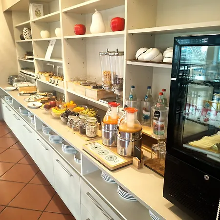 Hotel Toscana 3*