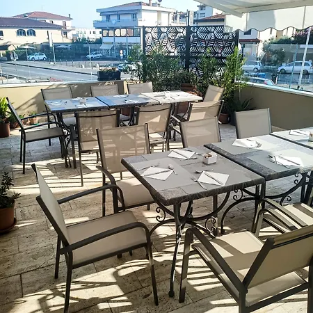 Toscana 3*